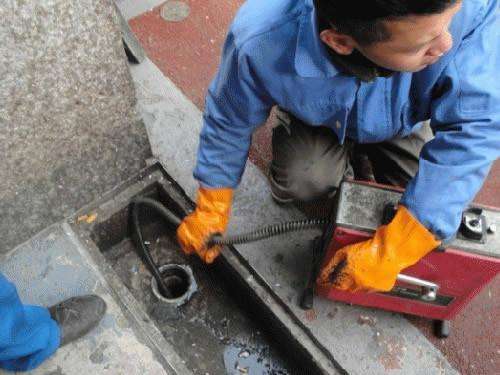 兰西疏通下水道