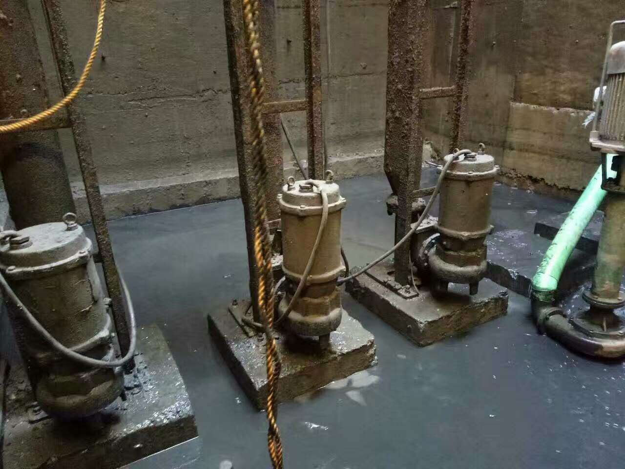 兰西污水池清理